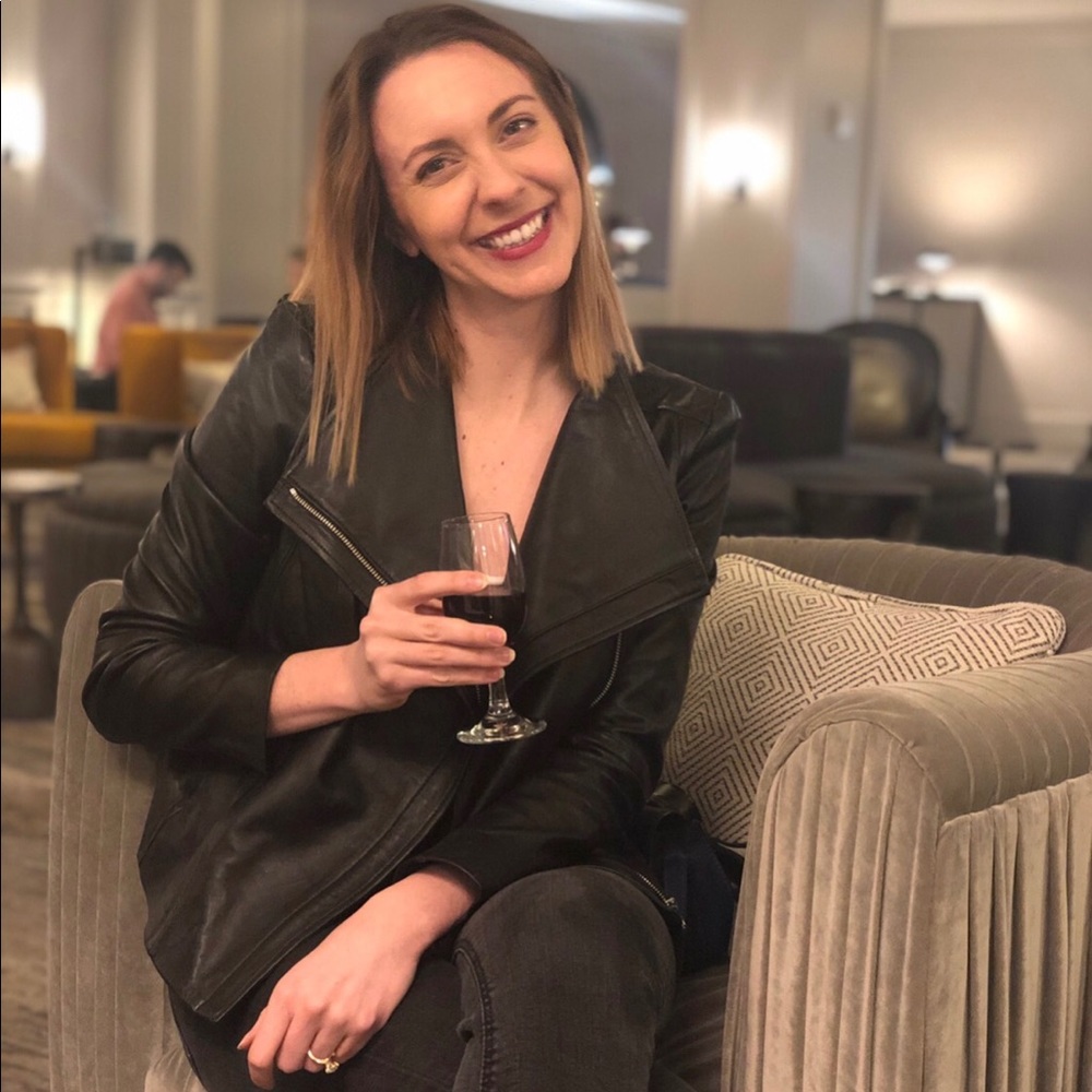 Meet your Posher, Gabrielle